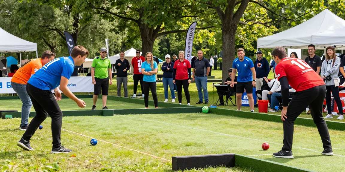 Turnamen petanque di fopikotabontang.org dengan pemain beraksi dan penonton penuh semangat.