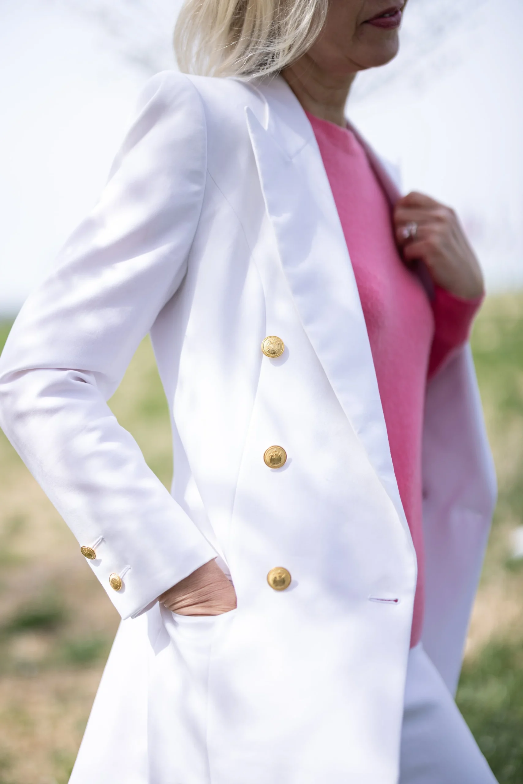 CUSTOM SUITS FOR WOMEN: ELEVATE YOUR WARDROBE WITH TRUE PERSONALIZATION